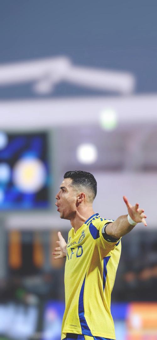 奇葩，印度超级杯球员因内裤颜色违规在赛前被罚下