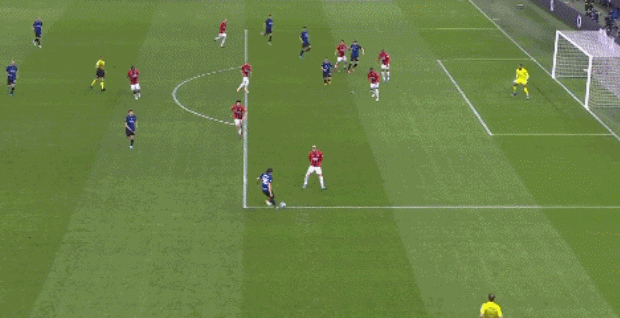 英媒：曼联对多特边锋阿德耶米感兴趣，但球员倾向于加盟阿森纳