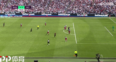 英超：阿森纳主场3-1大胜莱斯特城